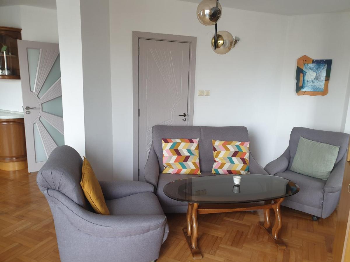 Fit Apartment Бургас Екстериор снимка